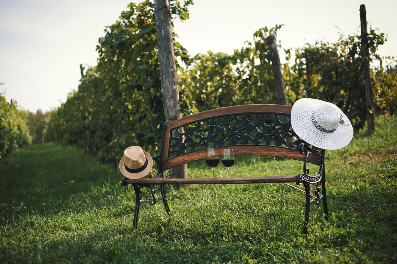 La Bosca Agriturismo Gavardo Luaran gambar